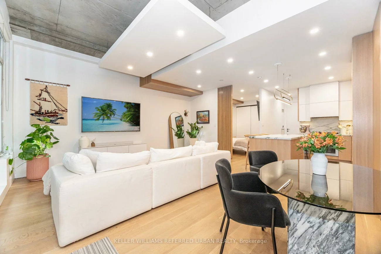 20, Stewart, Waterfront Communities C1, Toronto