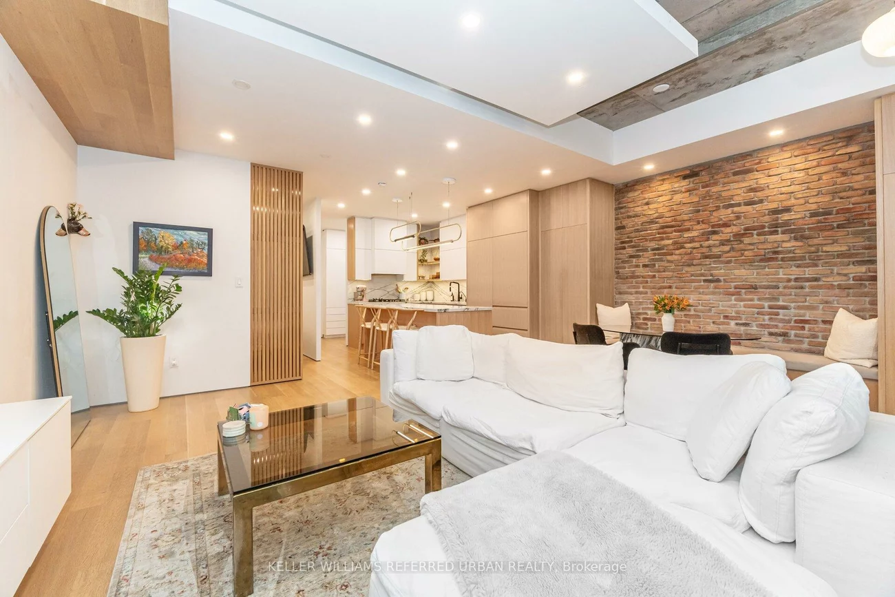 20, Stewart, Waterfront Communities C1, Toronto