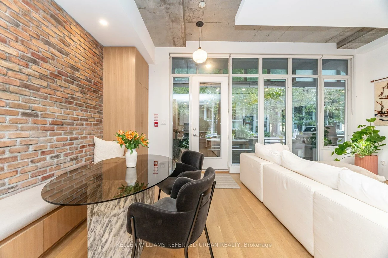 20, Stewart, Waterfront Communities C1, Toronto