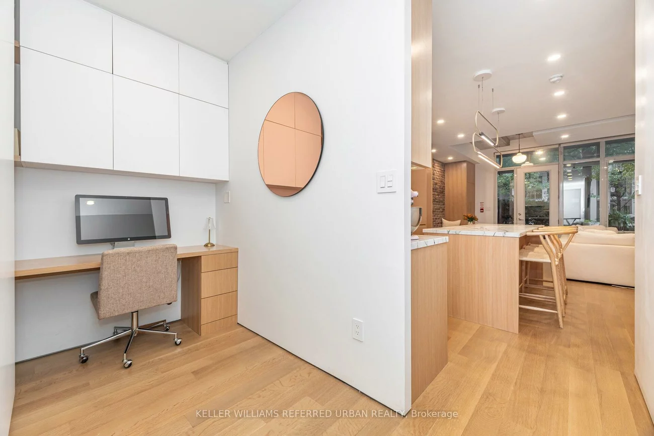 20, Stewart, Waterfront Communities C1, Toronto