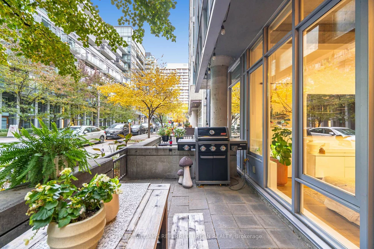 20, Stewart, Waterfront Communities C1, Toronto