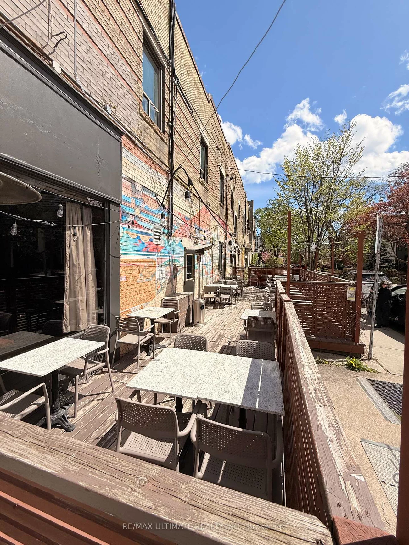 119, Harbord, University, Toronto