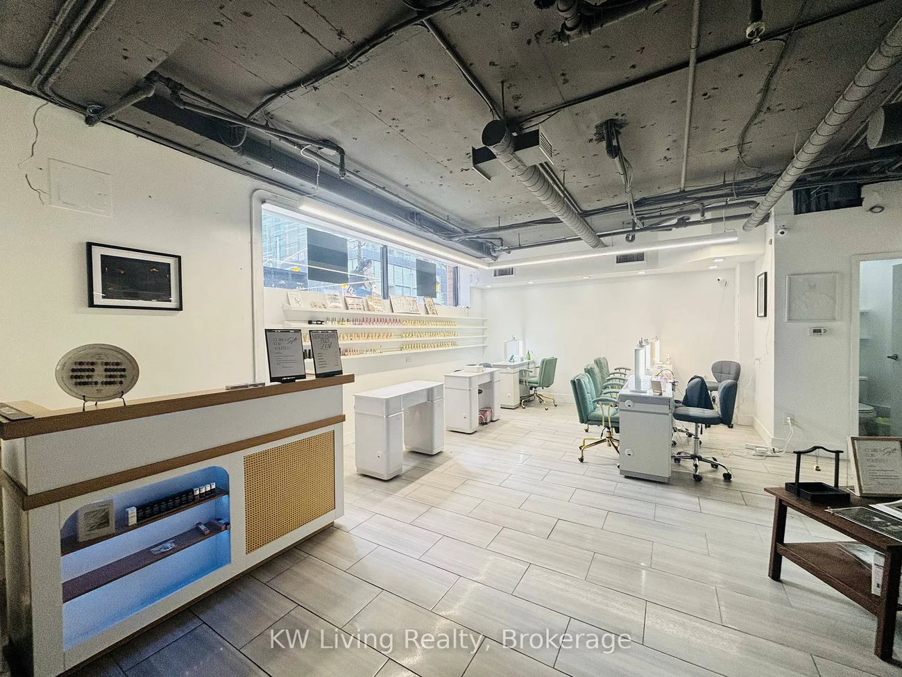 1300, Bay, Annex, Toronto