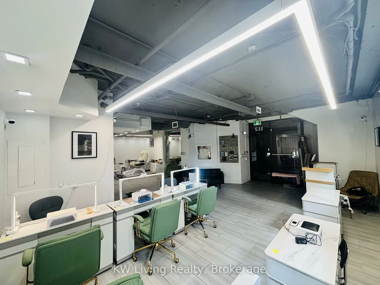 1300, Bay, Annex, Toronto