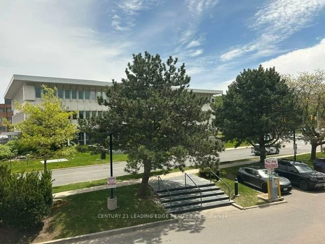 18, Wynford, Banbury-Don Mills, Toronto