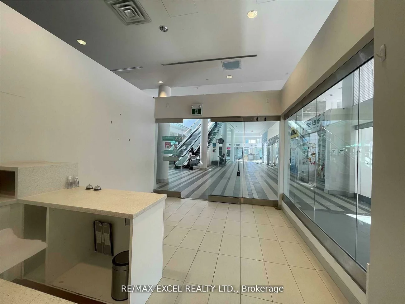 4750, Yonge, Willowdale West, Toronto