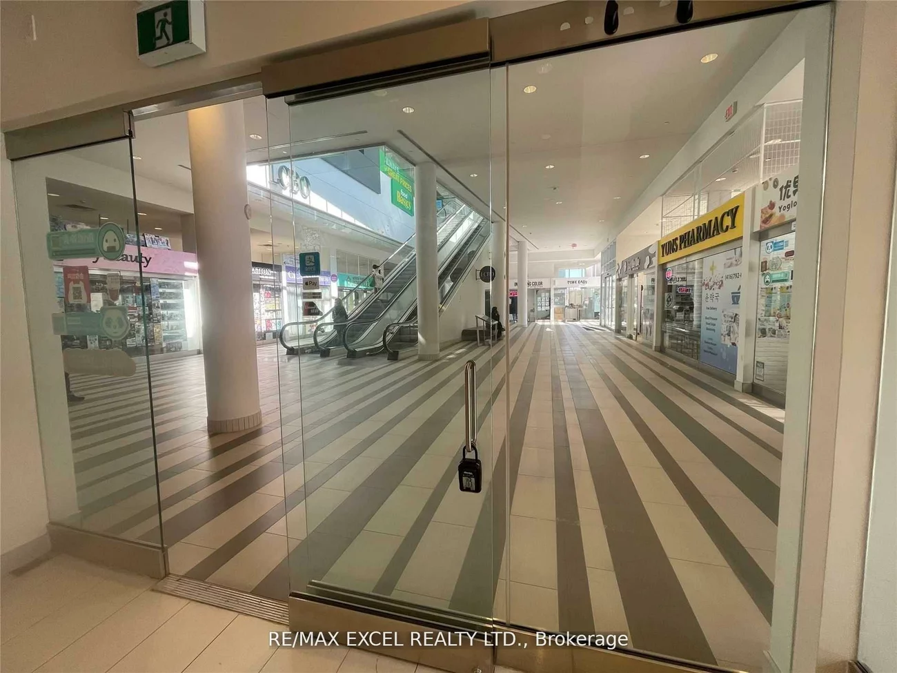 4750, Yonge, Willowdale West, Toronto