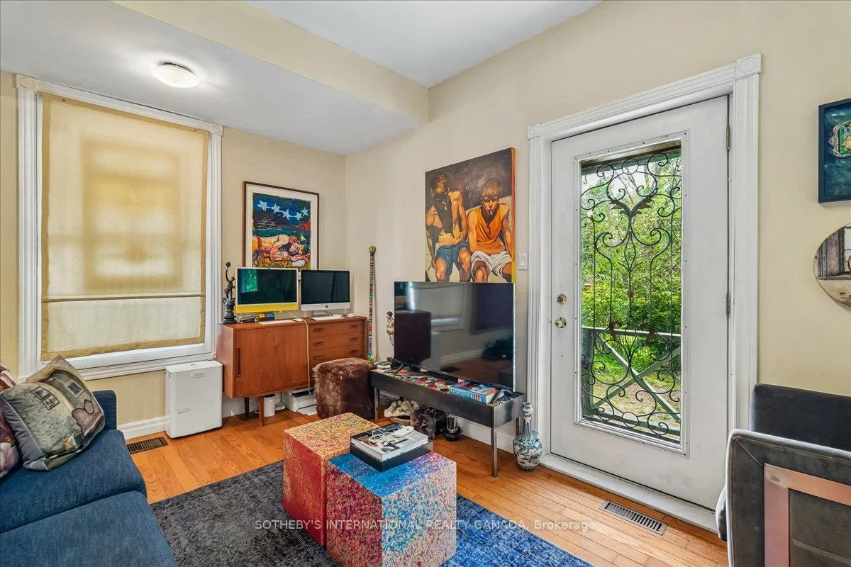 161, Winchester, Cabbagetown-South St. James Town, Toronto