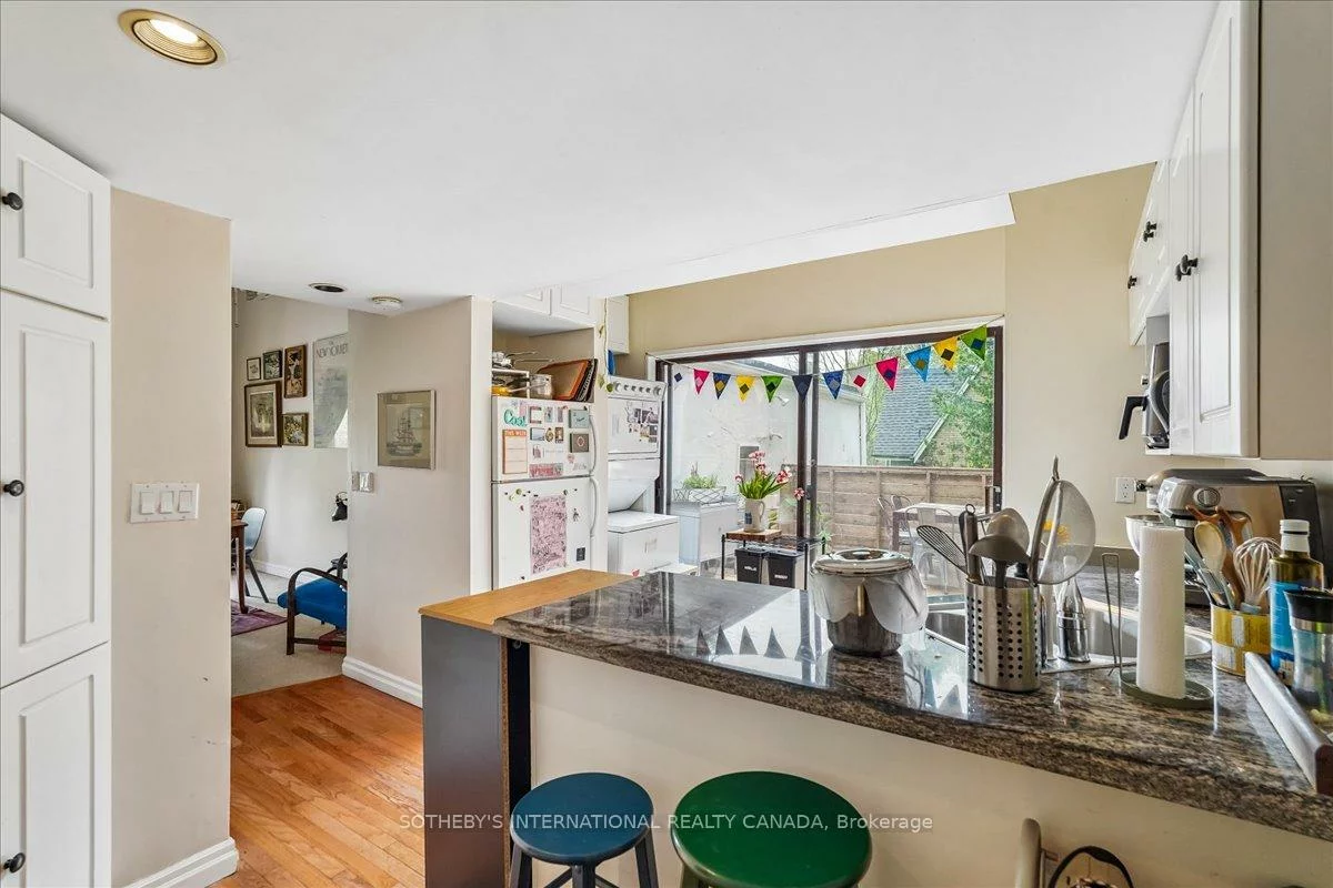 161, Winchester, Cabbagetown-South St. James Town, Toronto