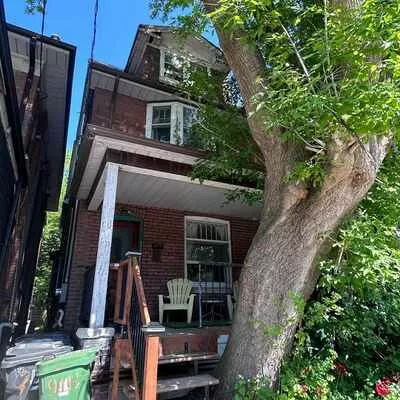 Commercial for sale, 911 1/2, Bathurst, Annex, Toronto