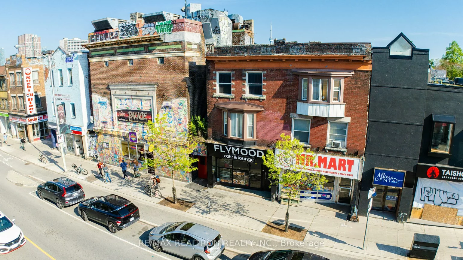 533, Bloor, University, Toronto