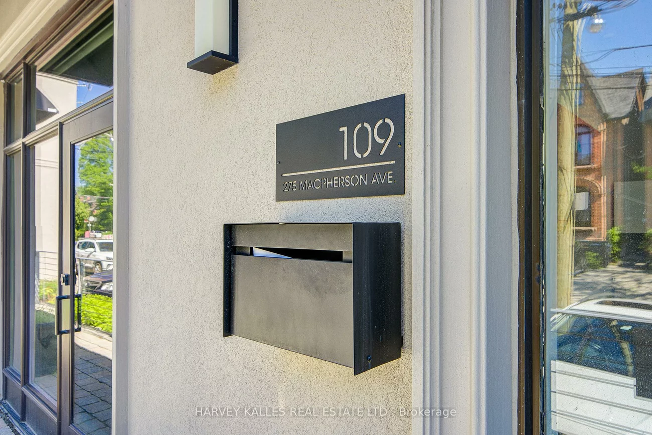 275, MacPherson, Casa Loma, Toronto