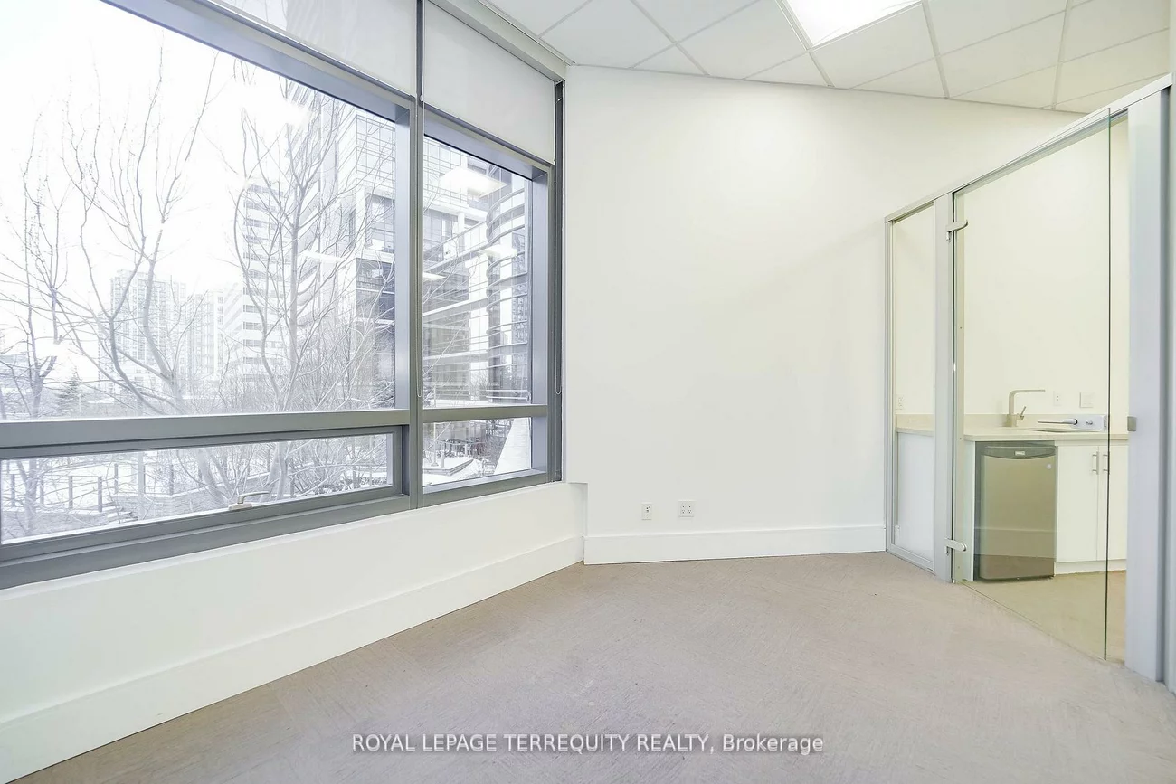 4789, Yonge, Willowdale East, Toronto