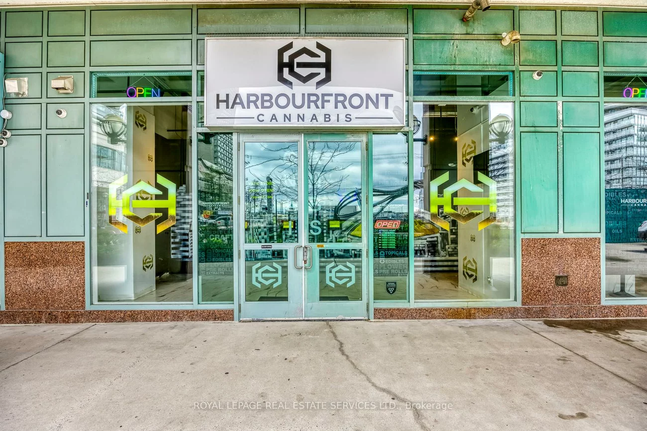 10, Yonge, Waterfront Communities C1, Toronto