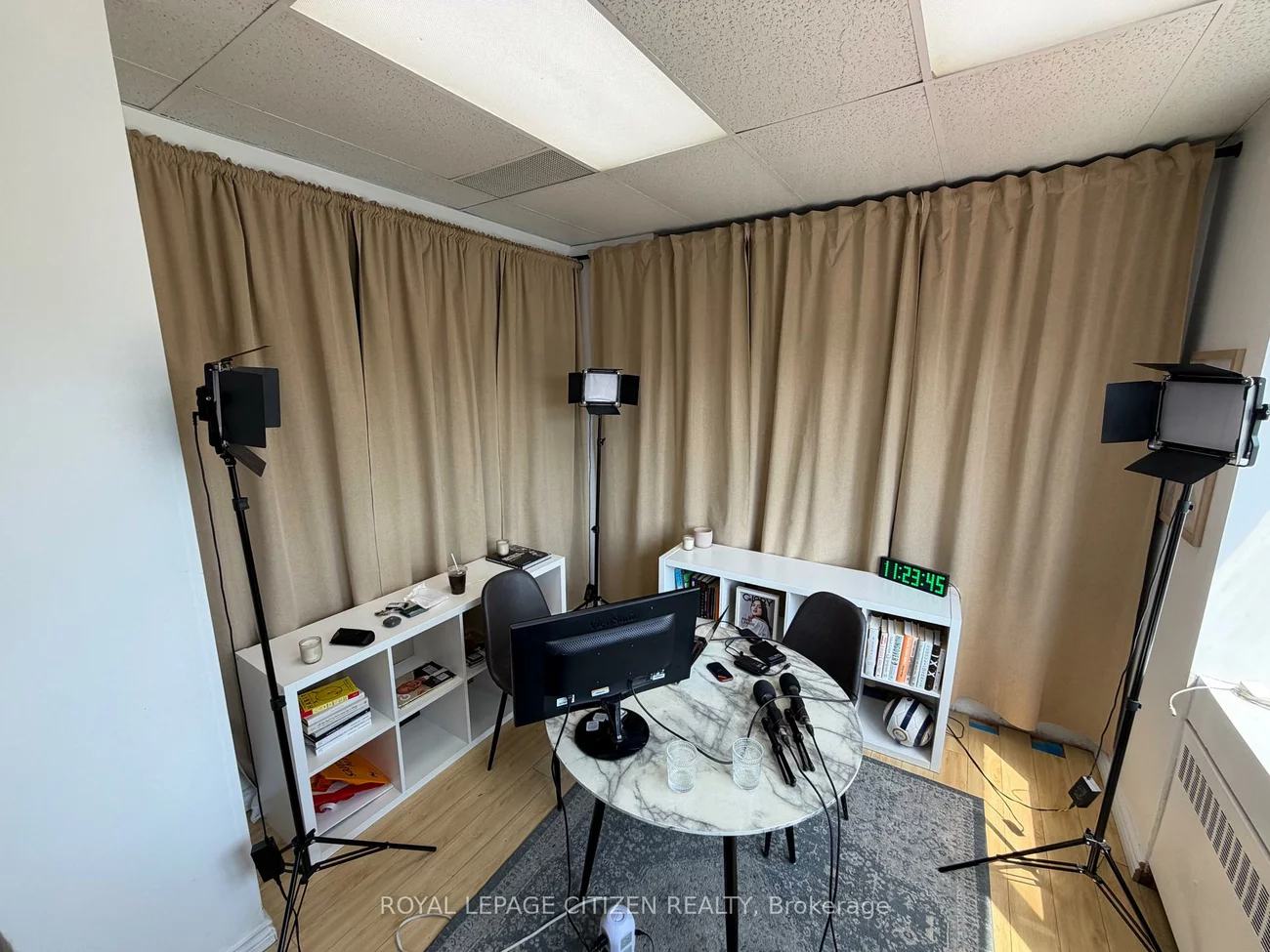 800, Bathurst, Annex, Toronto