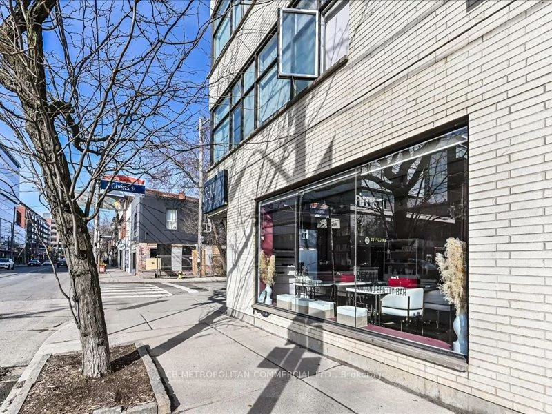 968, Queen, Trinity-Bellwoods, Toronto