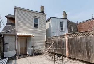 27, Kensington, Kensington-Chinatown, Toronto