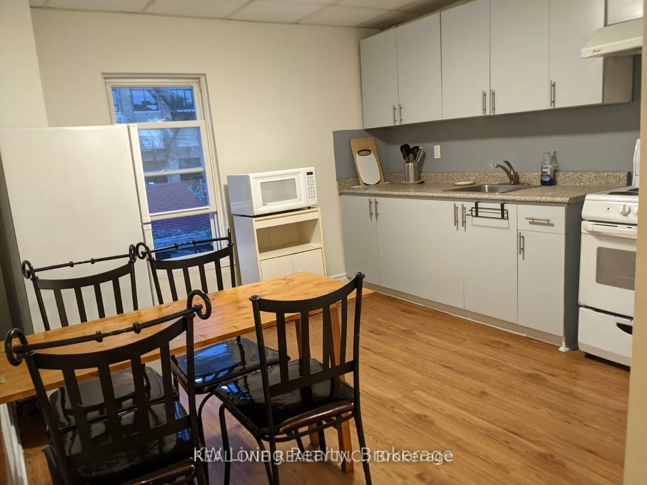 27, Kensington, Kensington-Chinatown, Toronto