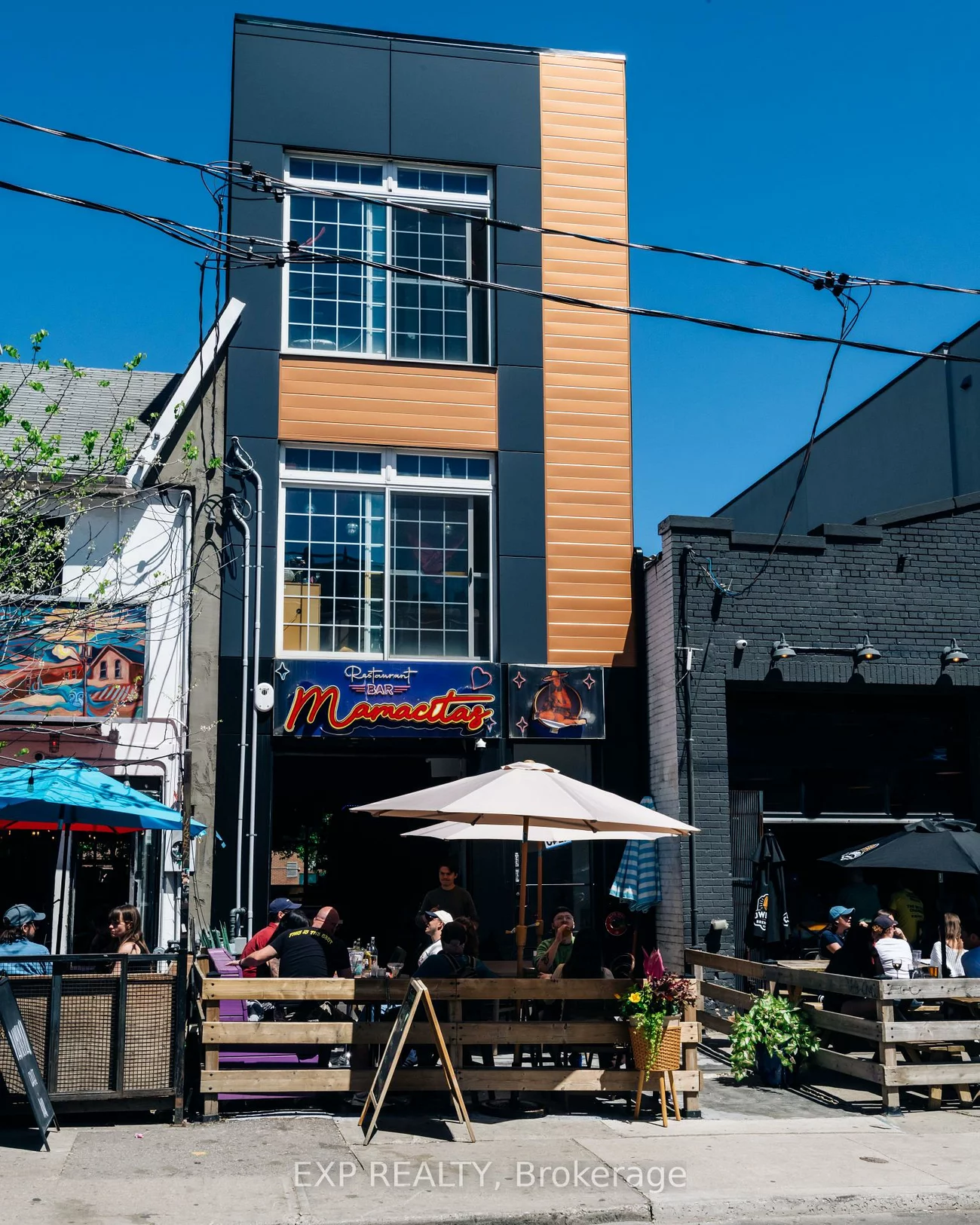 305, Augusta, Kensington-Chinatown, Toronto