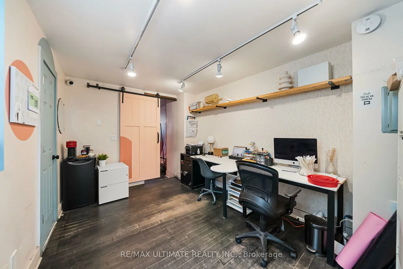 831, Queen, Niagara, Toronto