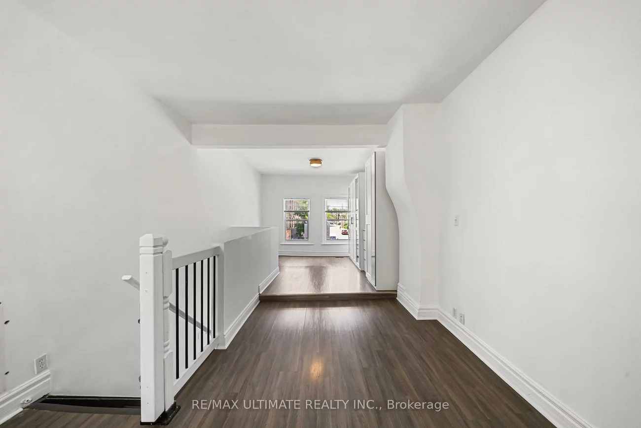 831, Queen, Niagara, Toronto