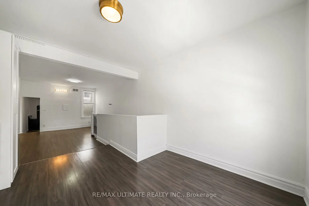 831, Queen, Niagara, Toronto
