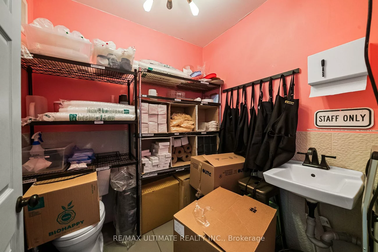 831, Queen, Niagara, Toronto