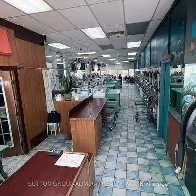 Commercial for sale, 747, don mills, Flemingdon Park, Toronto