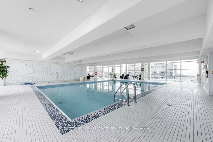 618 A, Fleet, Niagara, Toronto