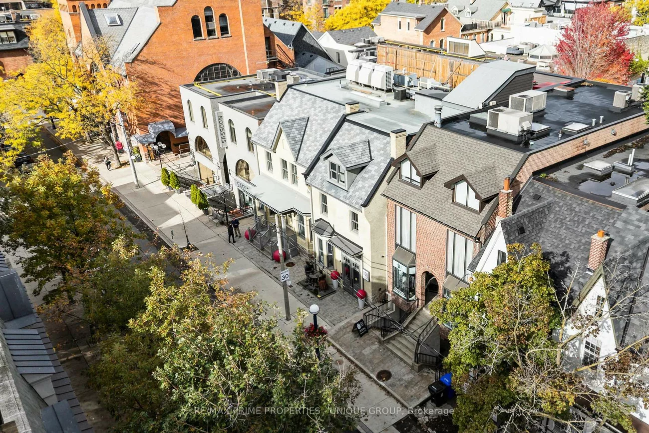 112, Scollard, Annex, Toronto