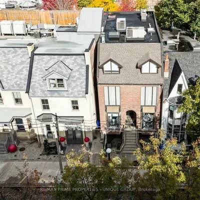 112, Scollard, Annex, Toronto
