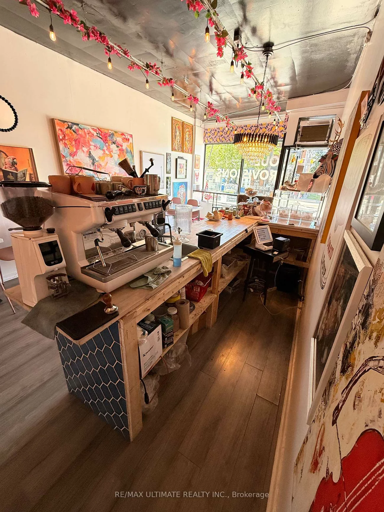 397, Vaughan, Humewood-Cedarvale, Toronto