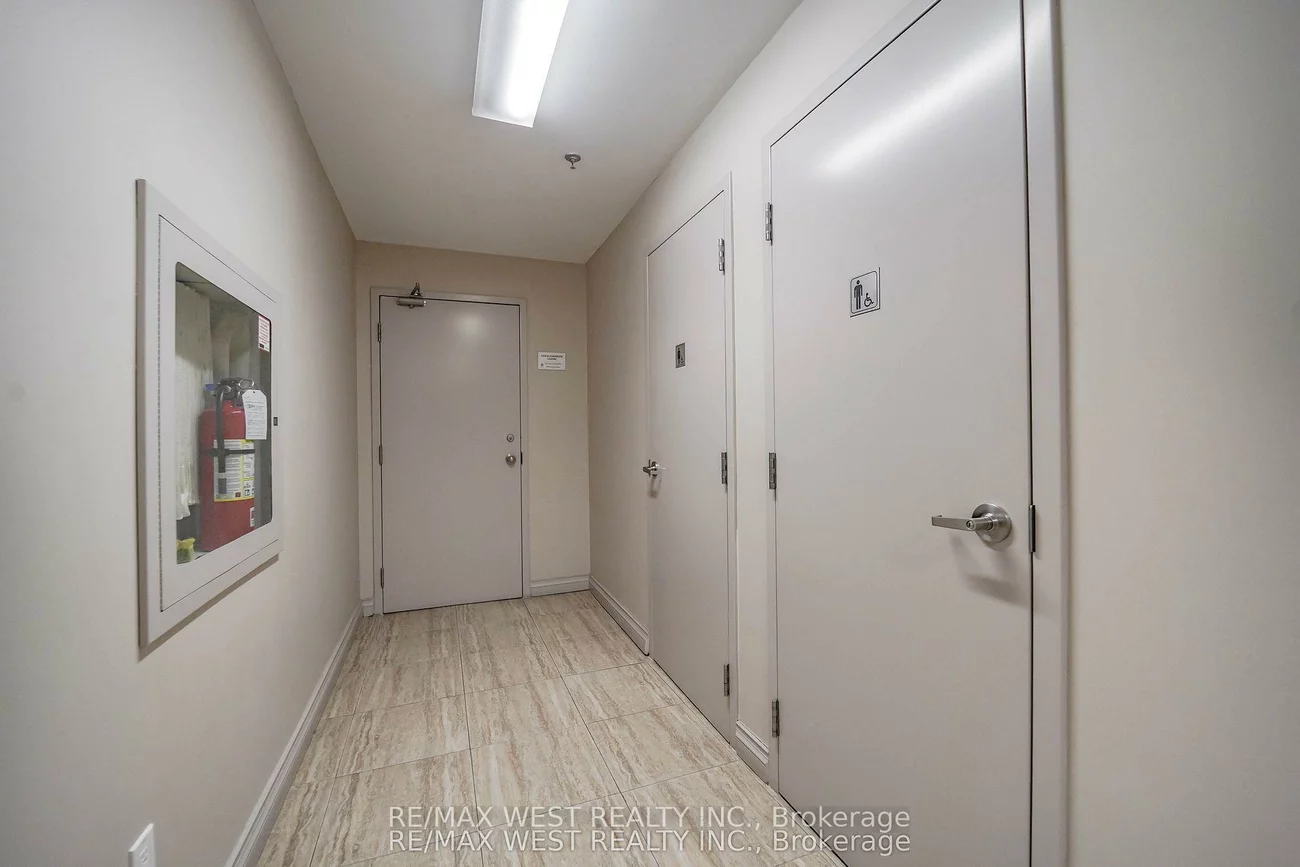 800, Sheppard, Bathurst Manor, Toronto