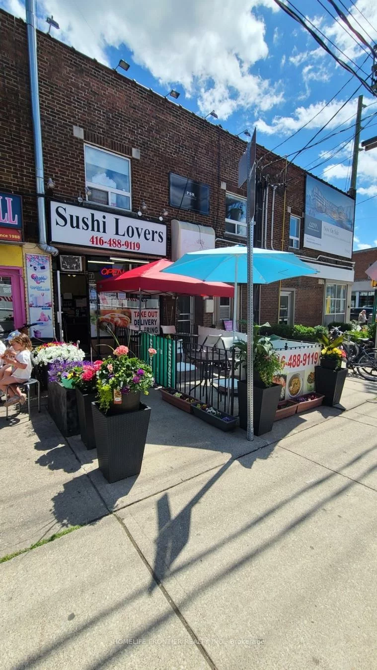 327, Lonsdale, Forest Hill South, Toronto