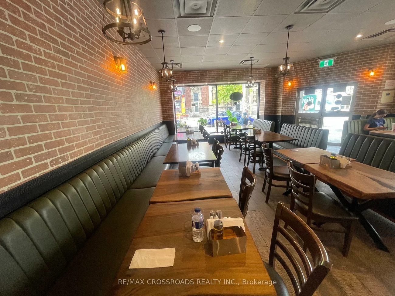 655-663, Queen, Niagara, Toronto