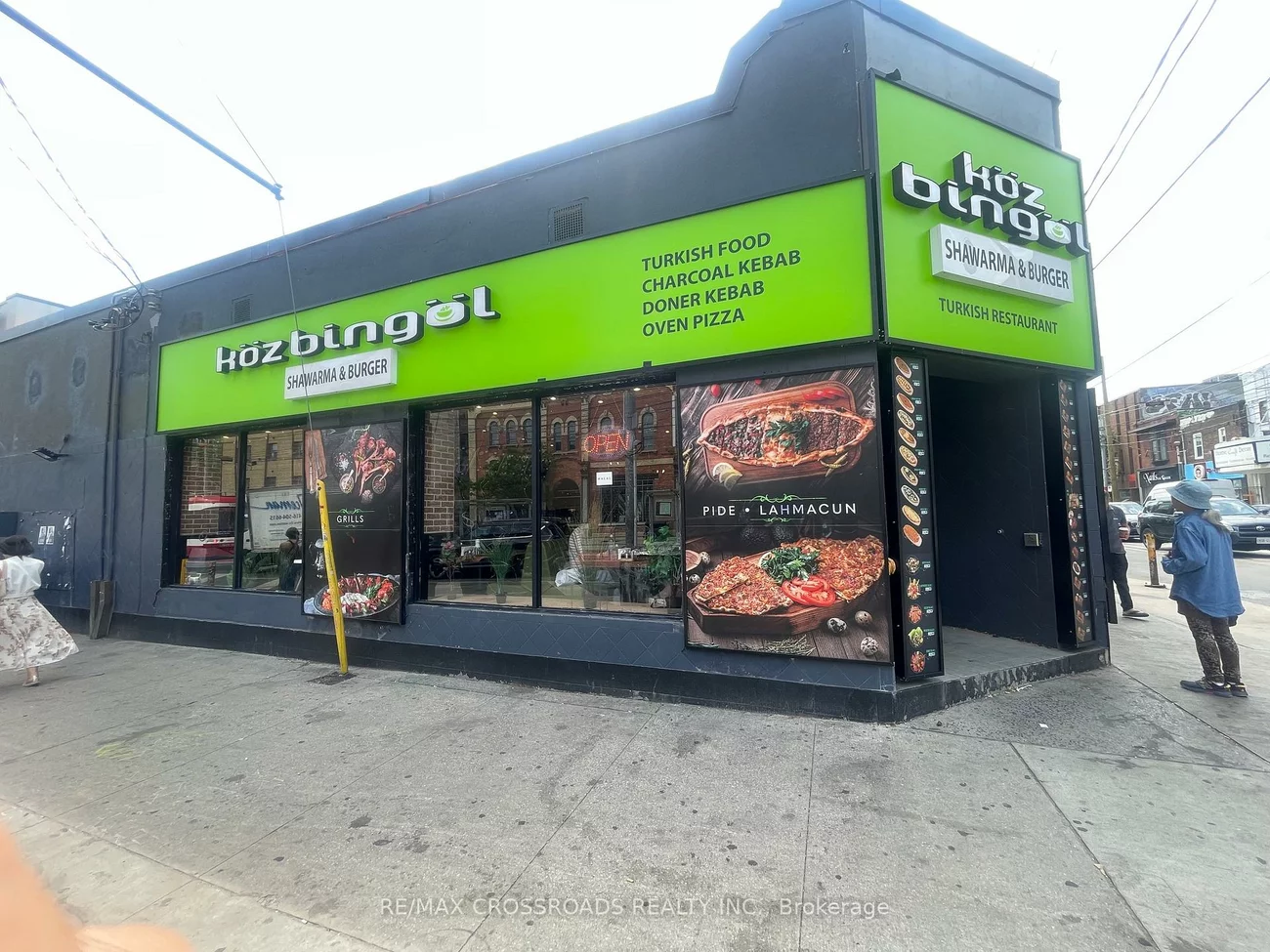655-663, Queen, Niagara, Toronto