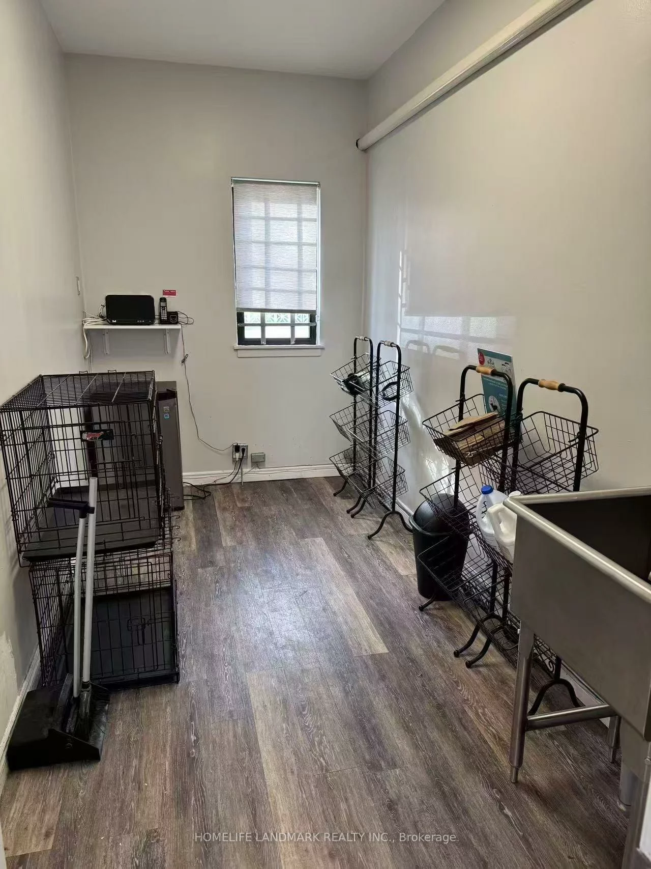 4140, Bathurst, Clanton Park, Toronto