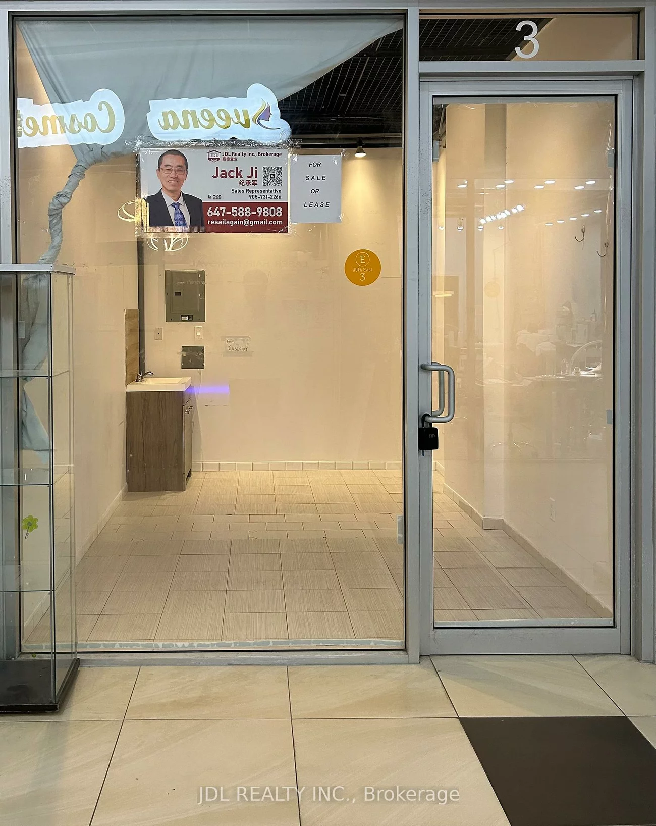 384, Yonge St, Bay Street Corridor, Toronto