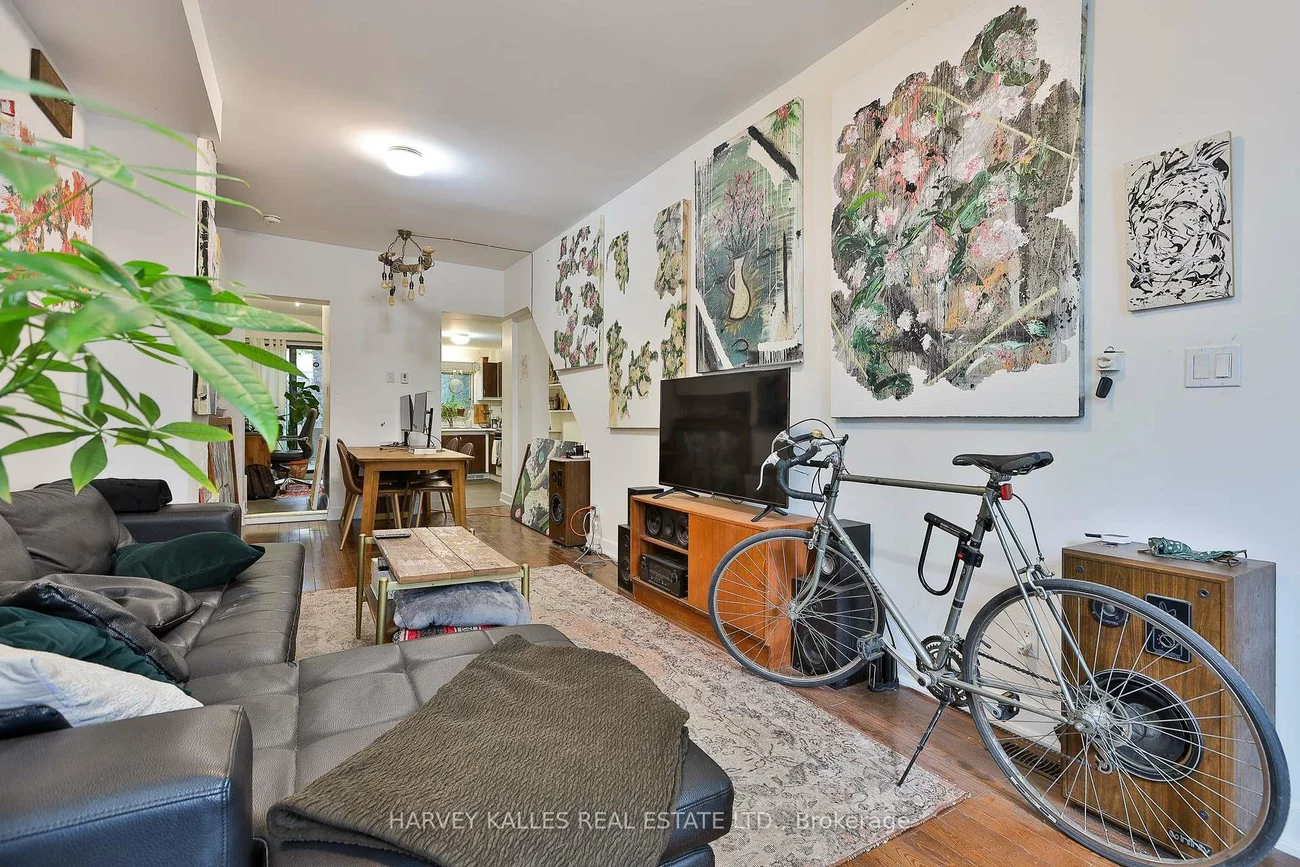 131, George, Moss Park, Toronto