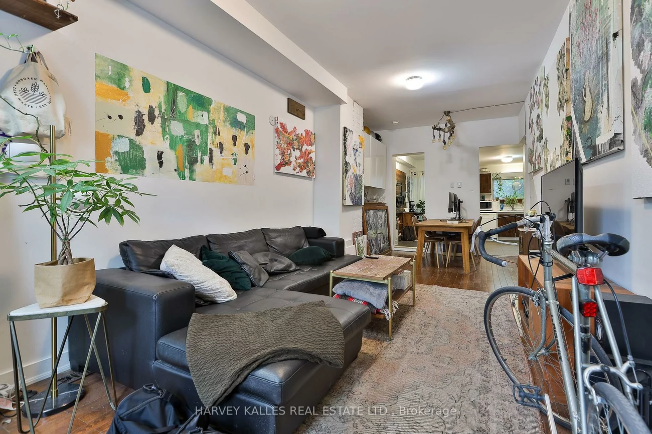 131, George, Moss Park, Toronto