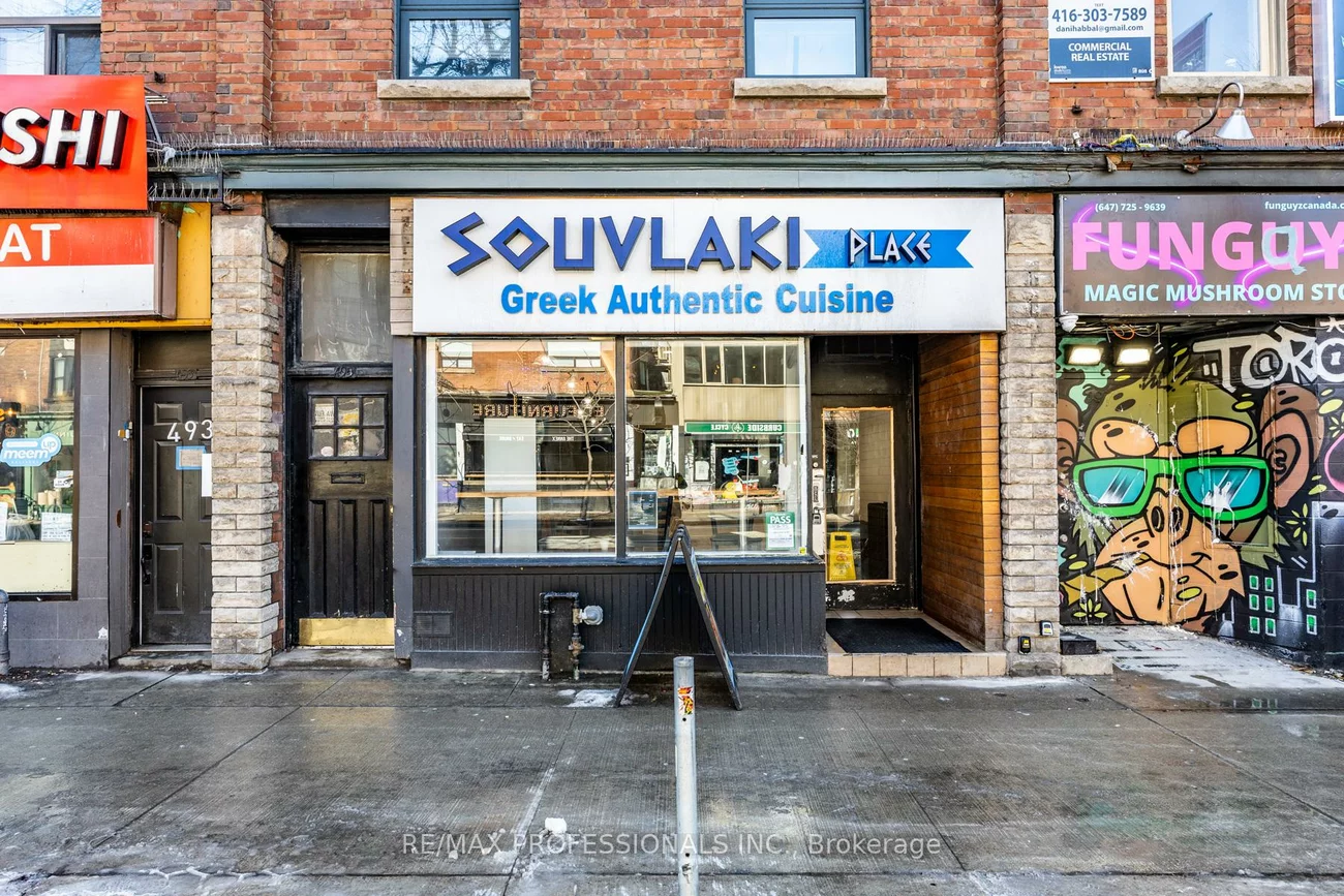 495, Bloor, University, Toronto