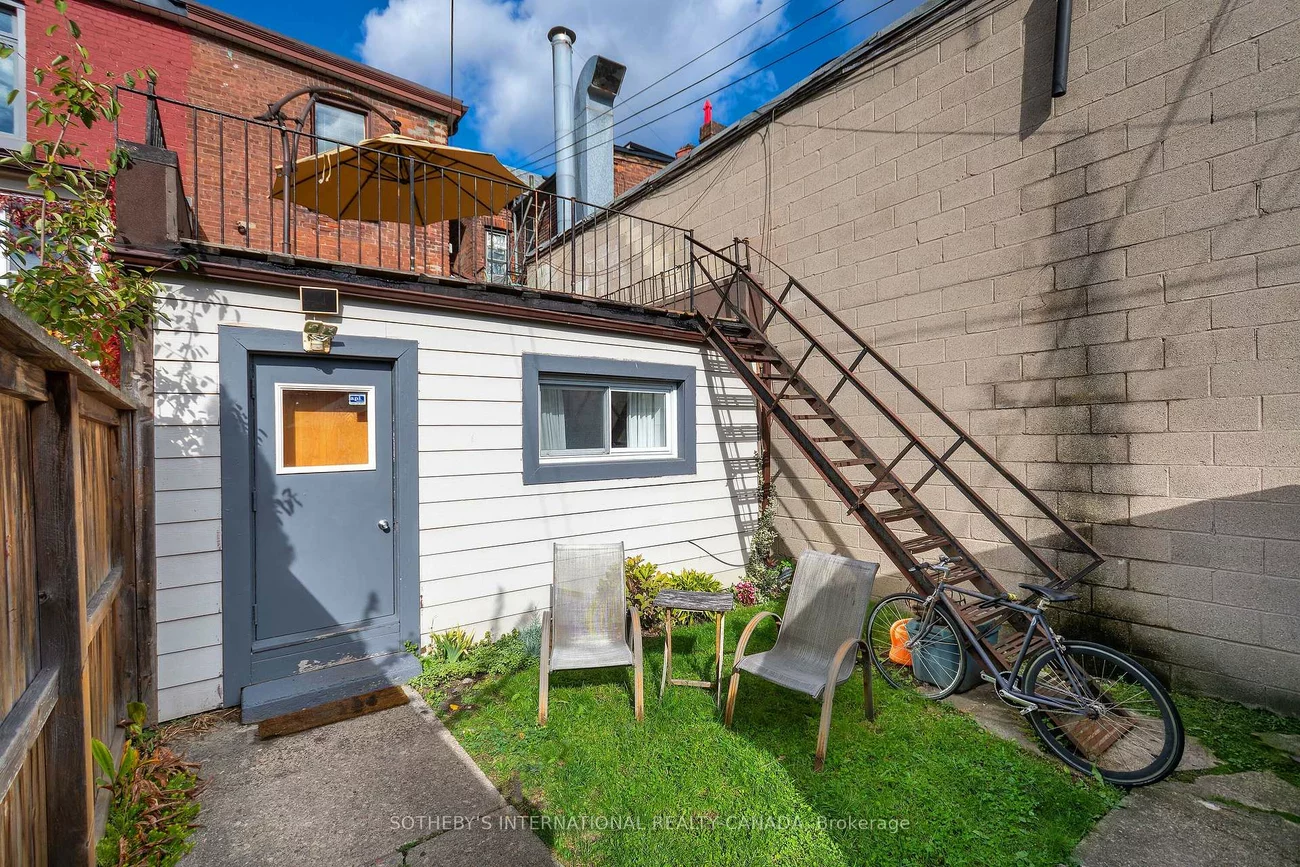 1155, Davenport, Wychwood, Toronto