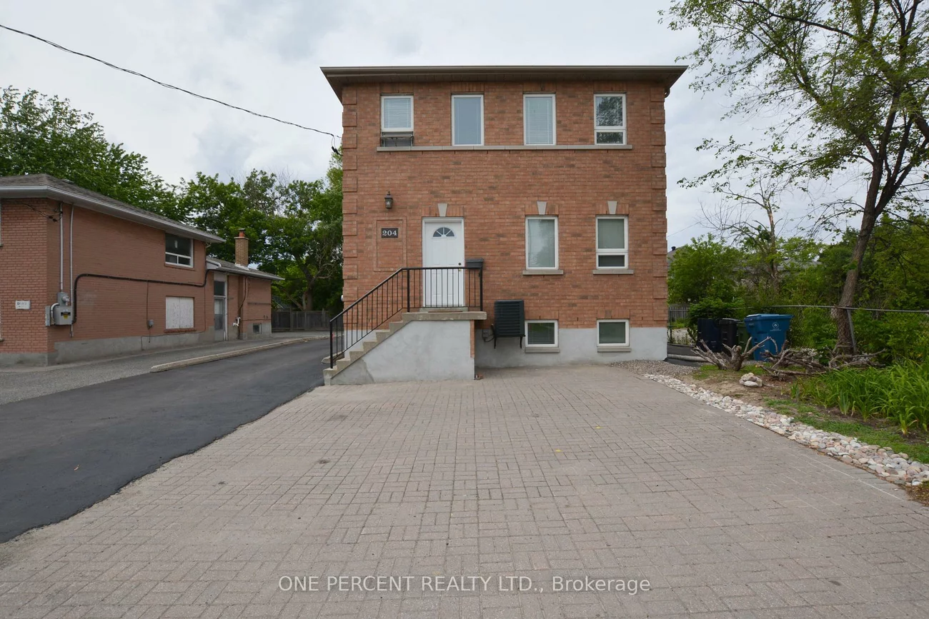 204, Sheppard, Lansing-Westgate, Toronto