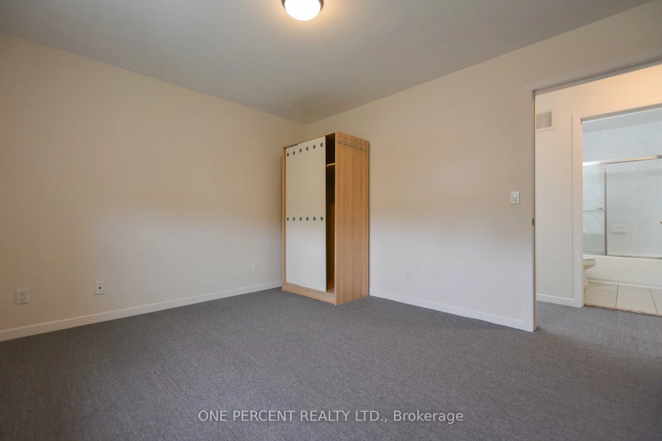 204, Sheppard, Lansing-Westgate, Toronto