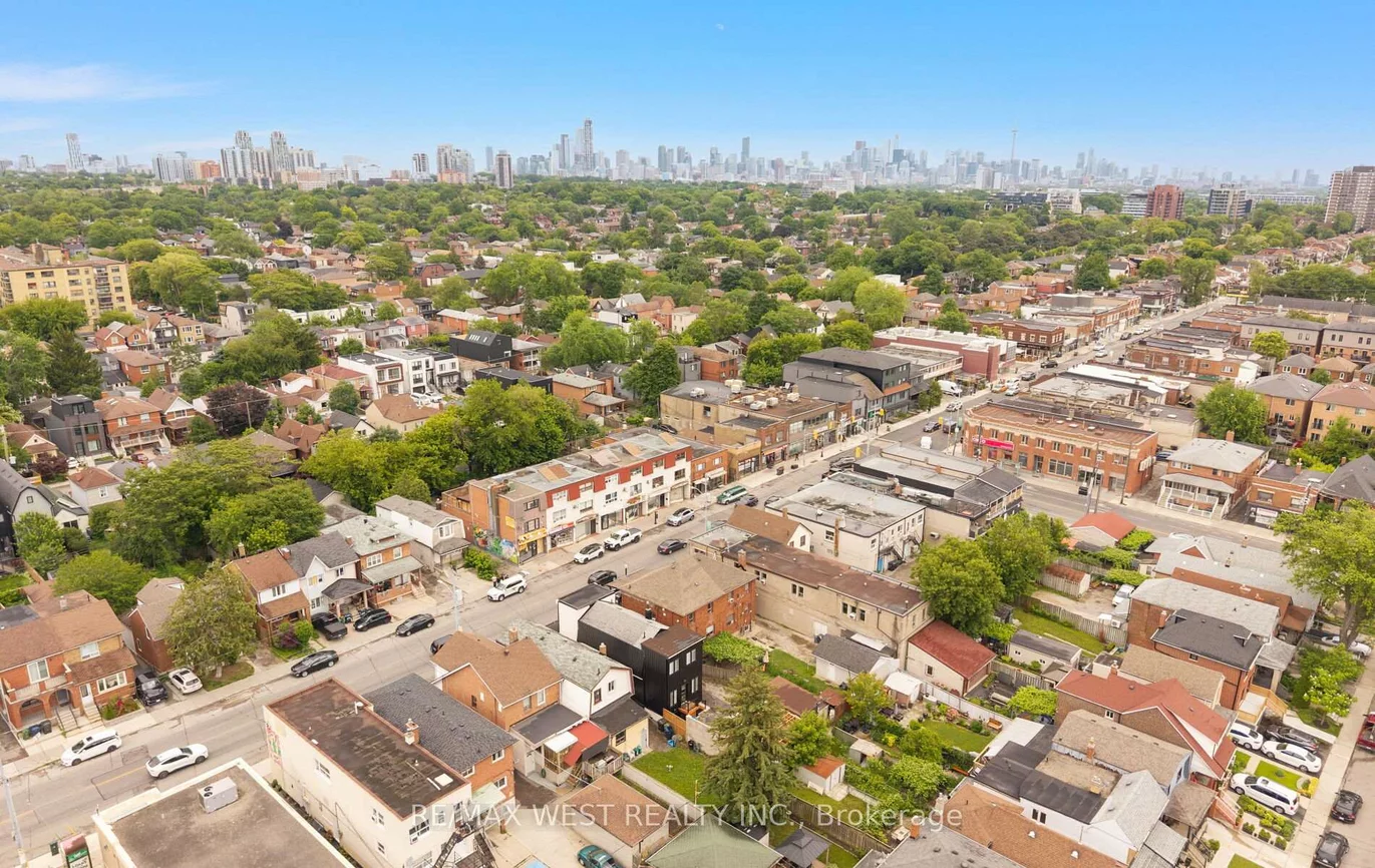 374, Oakwood, Oakwood Village, Toronto