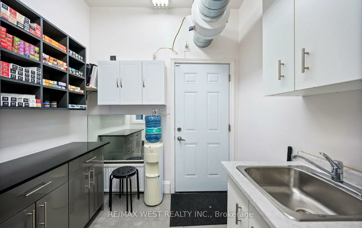 374, Oakwood, Oakwood Village, Toronto