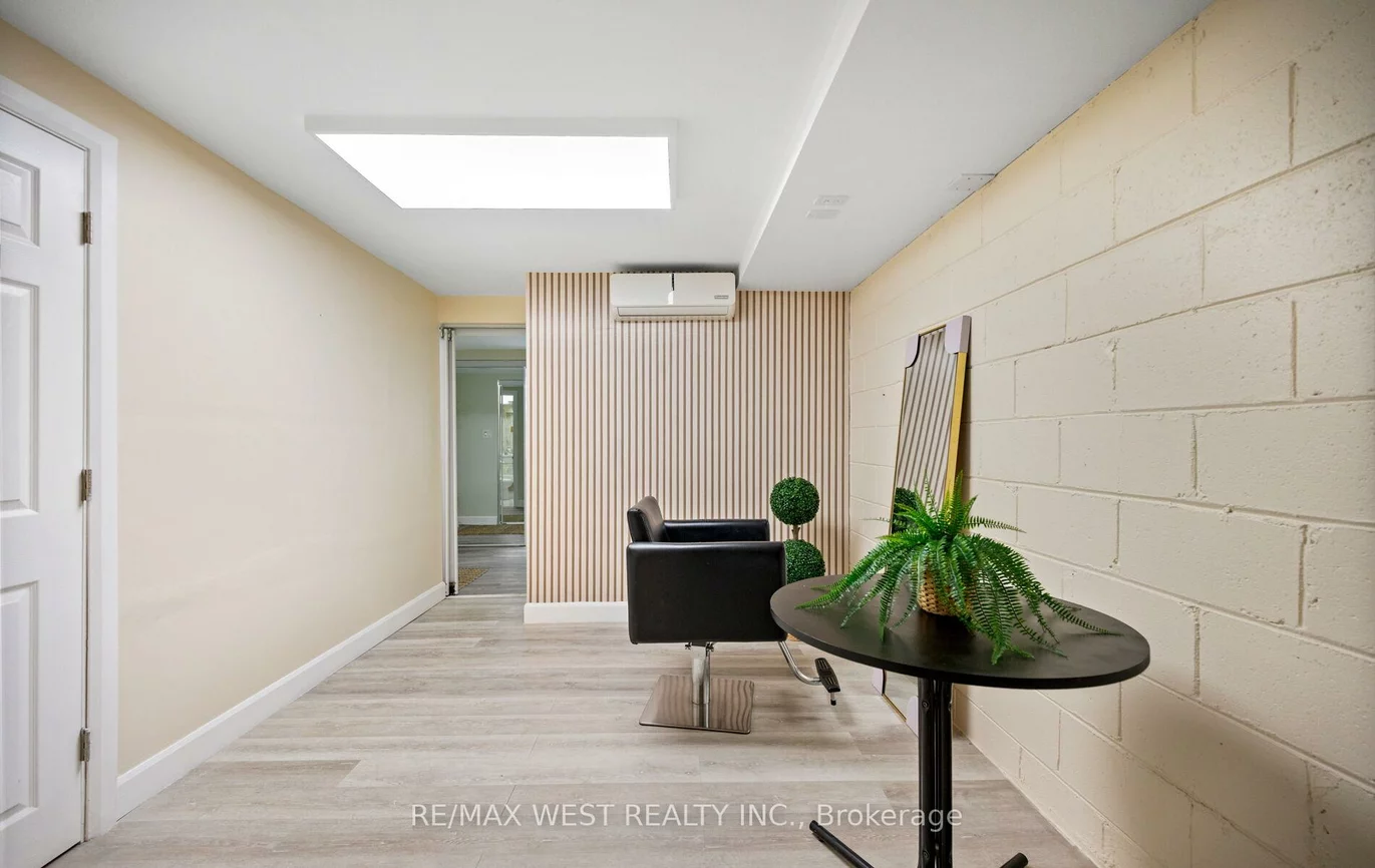 374, Oakwood, Oakwood Village, Toronto