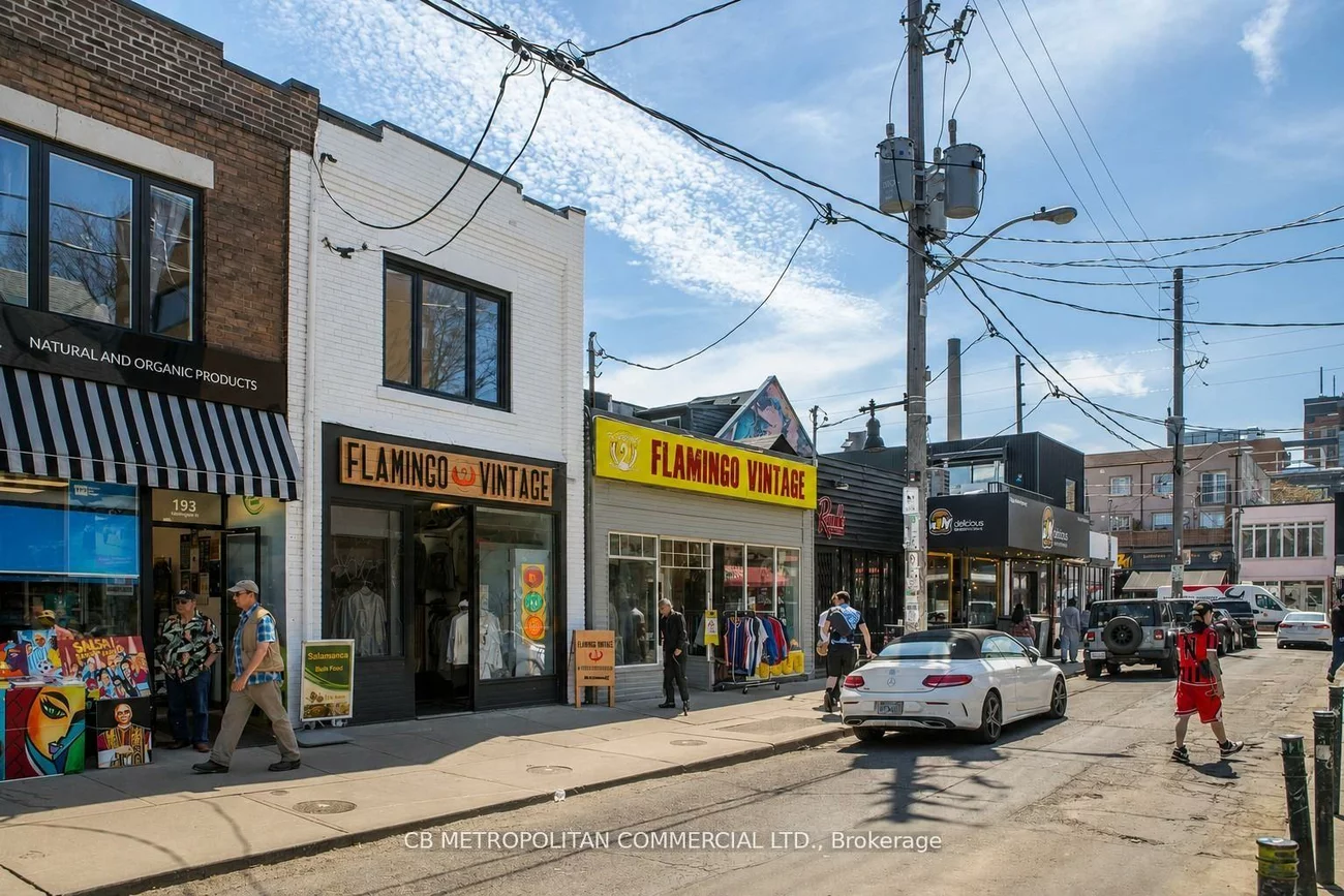 193 1/2, Baldwin, Kensington-Chinatown, Toronto