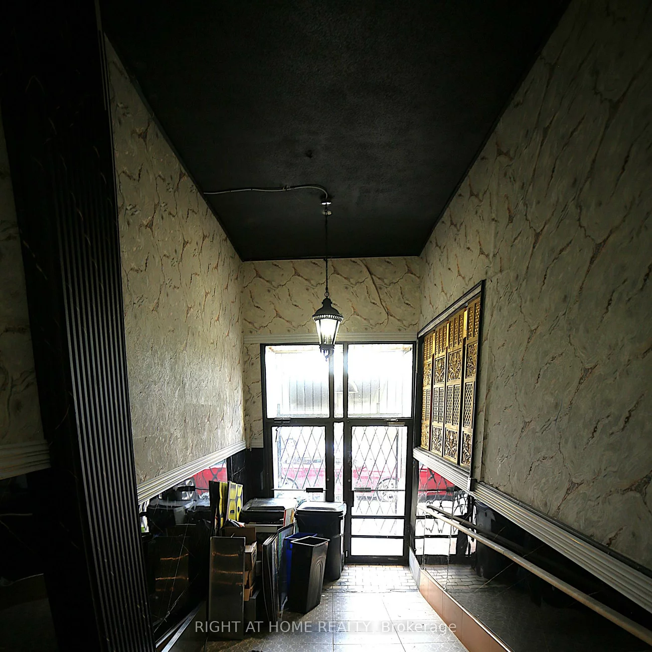 240, Parliament, Moss Park, Toronto