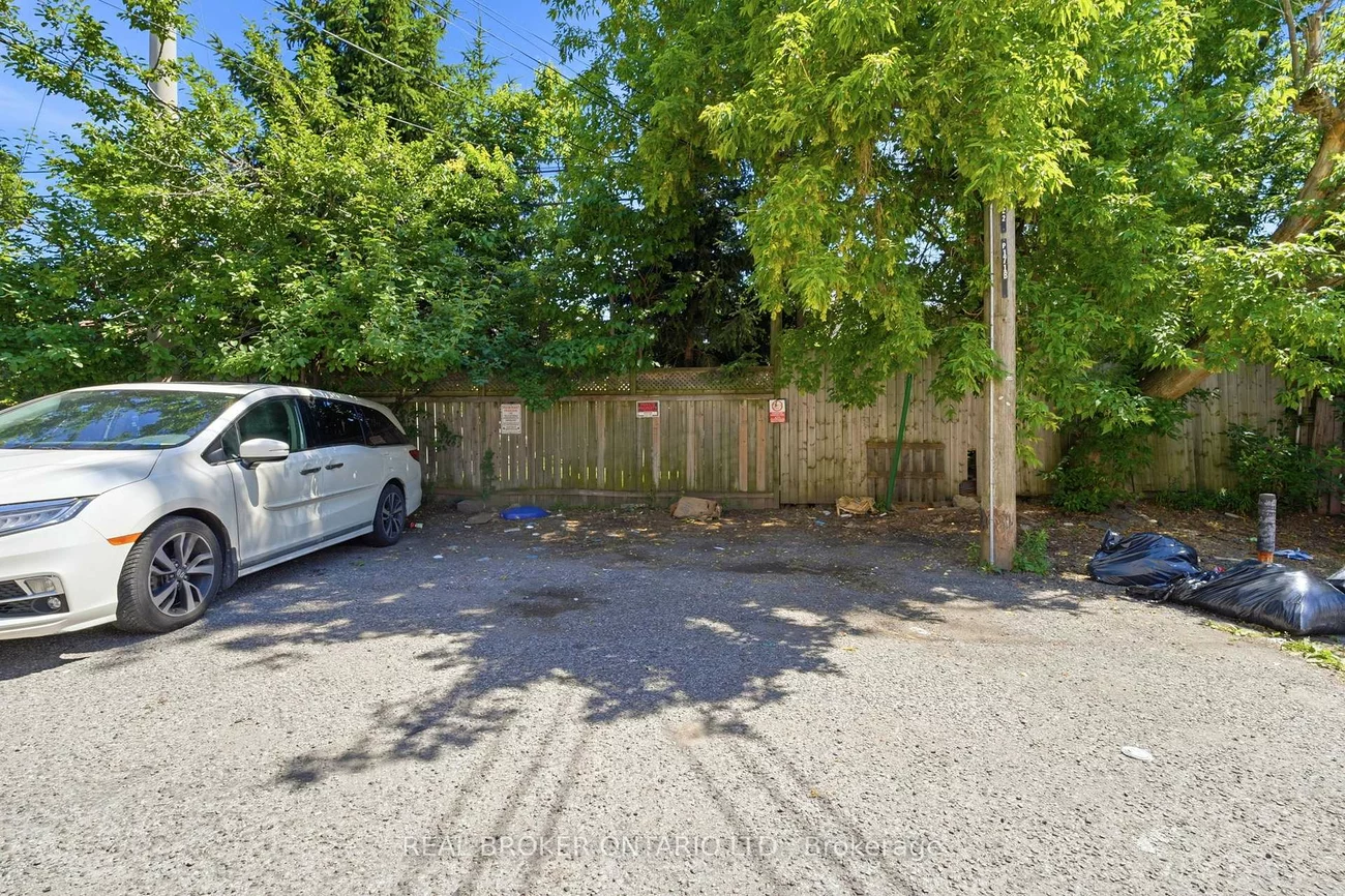 1479, Eglinton, Oakwood Village, Toronto